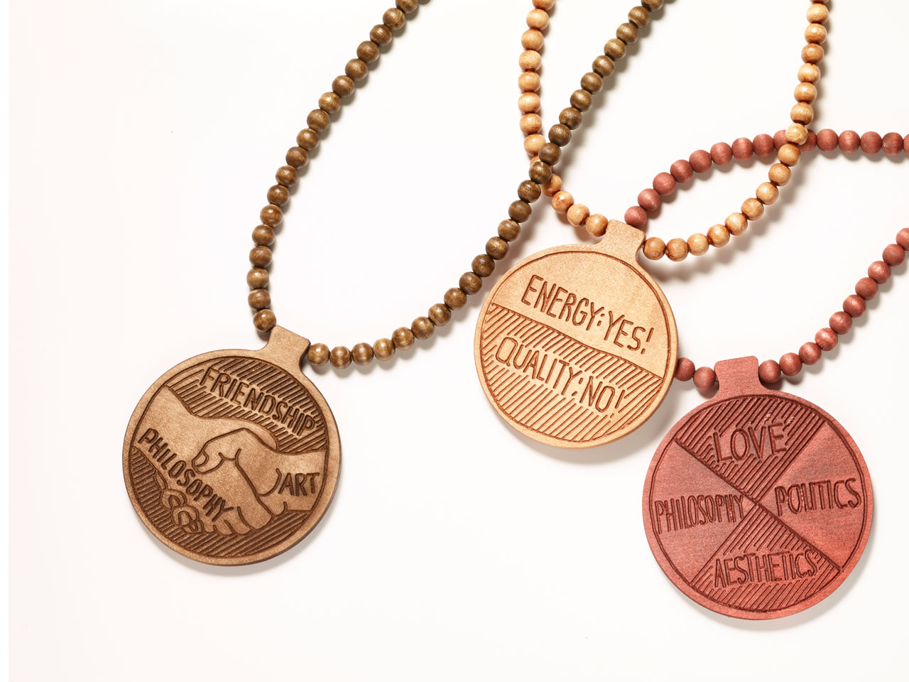 Thomas Hirschhorn, Ideological Jewellery 1–3