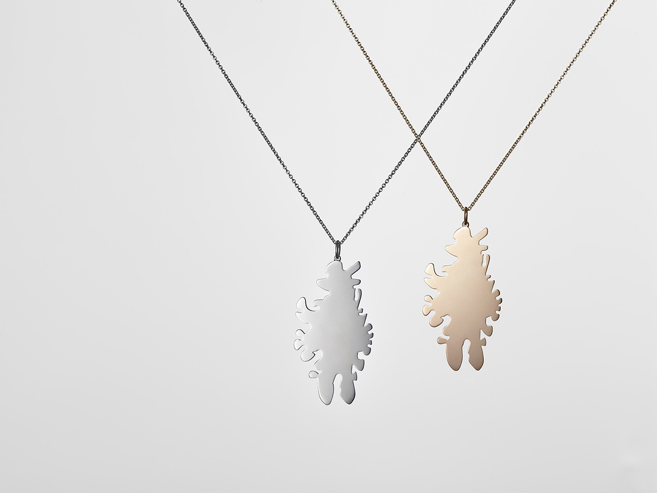 Le Boute en train (gold), Le Boute en train (gold) & Le Boute en train (silver) Le Boute en train (gold), Le Boute en train (gold) & Le Boute en train (silver)